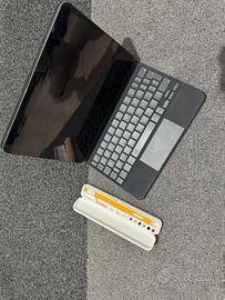 iPad Air 4 + Magic Keyboard + Apple Pencil