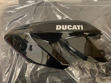 Fiancata originale sx Ducati hypermotard 796 e 110