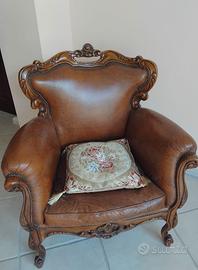 POLTRONE IN MASSELLO DI NOCE NAZIONALE