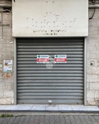 NEGOZIO A CASAVATORE