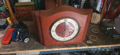 orologio a pendolo da tavolo