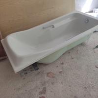 Vasca da bagno in vetroresina Idealstandard