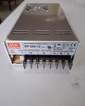 Alimentatore switching 12v 16.7 A