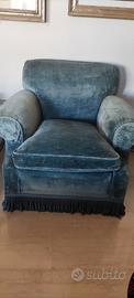 Salotto in velluto azzurro artigianale