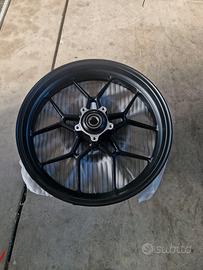 CERCHIO ANTERIORE MVAGUSTA BRUTALE 800 2014  NUOVO