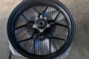 CERCHIO ANTERIORE MVAGUSTA BRUTALE 800 2014  NUOVO