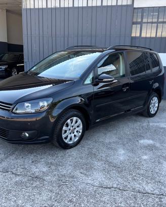 Volkswagen Touran 1.6 TDI 7 POSTI. Garanzia 12mesi