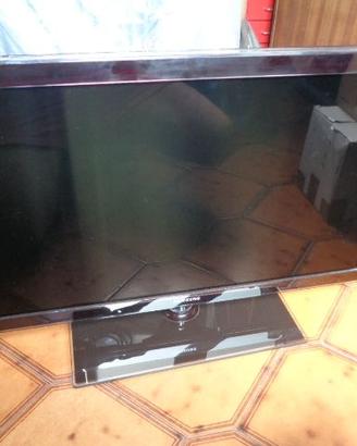TV SAMSUNG 32 pollici  led UE32D6000 x ricambi