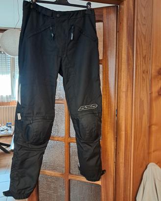 pantaloni da moto in cordura