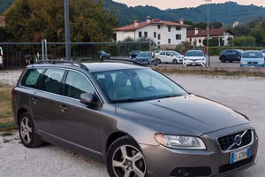 Volvo V 70 