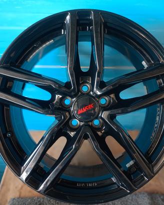 cerchi 18 neri alutec perfetti  Evoque Land rover