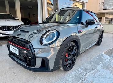 Mini 2.0 John Cooper Works Essential