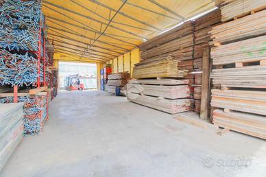 CAPANNONE A CASTELCOVATI