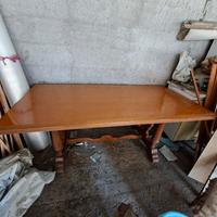 tavolo in legno