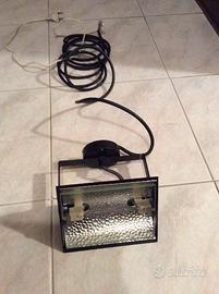 Faretto usato per mobili o parete