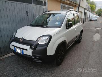 Fiat Panda 1.0 Hybrid City Cross Trussardi