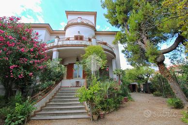 BIFAMILIARE A ROSETO DEGLI ABRUZZI