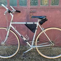 BICICLETTA IBRIDA