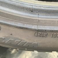 Gomme invernali 235/45r19