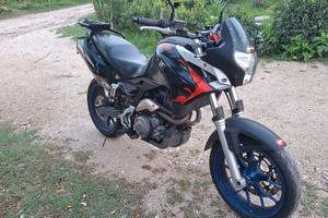 Aprilia pegaso 660 strada