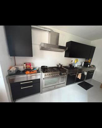 cucina usata pochissimo 