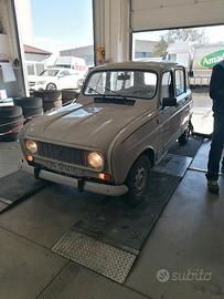 Renault 4 savane