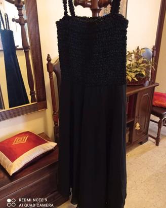 Abito nero lungo elegante 