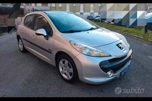 PEUGEOT 207  5 P. GAS GPL CON 159.000 kilometri 