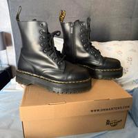 Dr  martens jadon black
