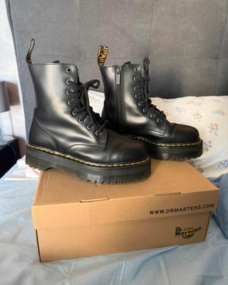 Dr  martens jadon black