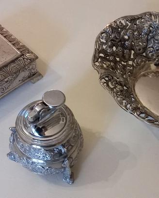 set vintage cofanetto portagioie ed accendino 