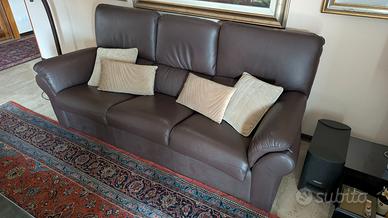 Divano 3 Posti + 2 Poltrone