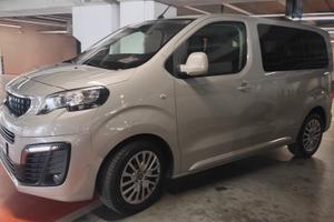 Peugeot Traveller BlueHDi 120 S&S Long Business