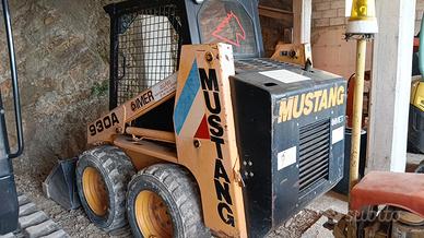 Minipala mustang 930 a