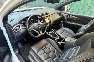 Nissan qashqai 1.3-160 CV TEKNA+