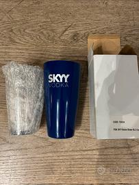 SKYY wodka Boston shaker