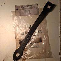 Maserati Biturbo elastico filtro aria.