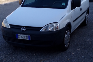 Opel combo metano