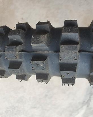 Gomma Pirelli 2.50 x 21