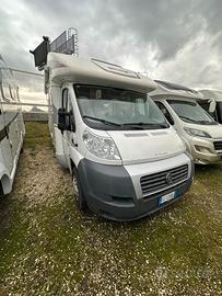 Semintegrale camper Elnagh T-loft 45 6.99m