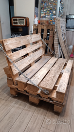 Divano con pallet/bancali