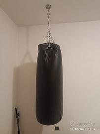 Sacco da boxe nero da 100 cm con catene