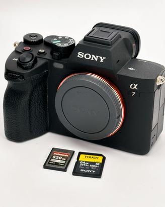 Sony Alpha 7 IV – Kit completo pronto all’uso
