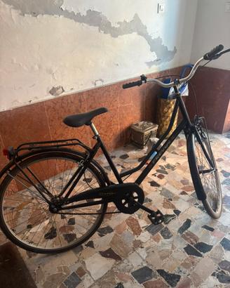 Bicicletta nera