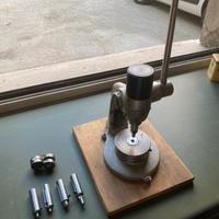 Punzonatrice OMS manuale