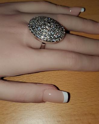 Anello Cocktail Style "Bella Swan"  con Swarovskin