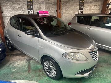 Lancia Ypsilon AUTOMATICA / GARANZIA