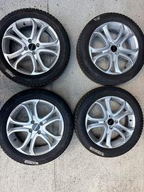 Cerchi toyota aygo x e gomme