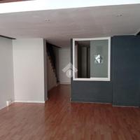 NEGOZIO A LANGHIRANO