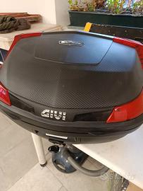 bauletto GIVI con piastra 